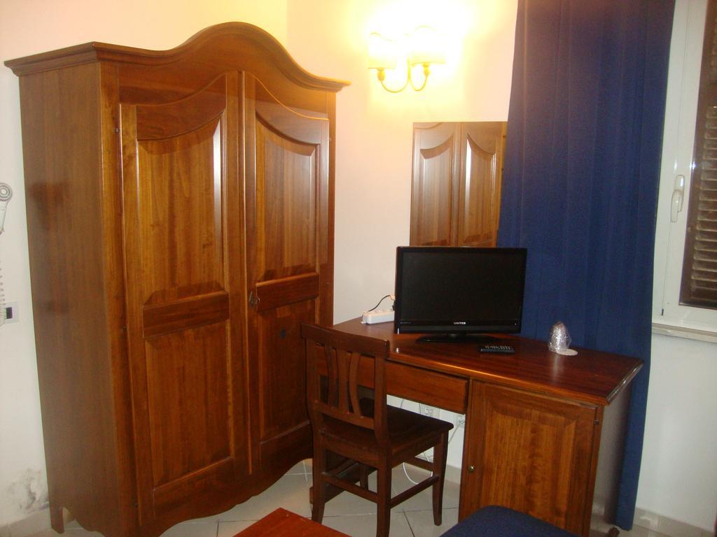 Hotel Primus Roma الغرفة الصورة